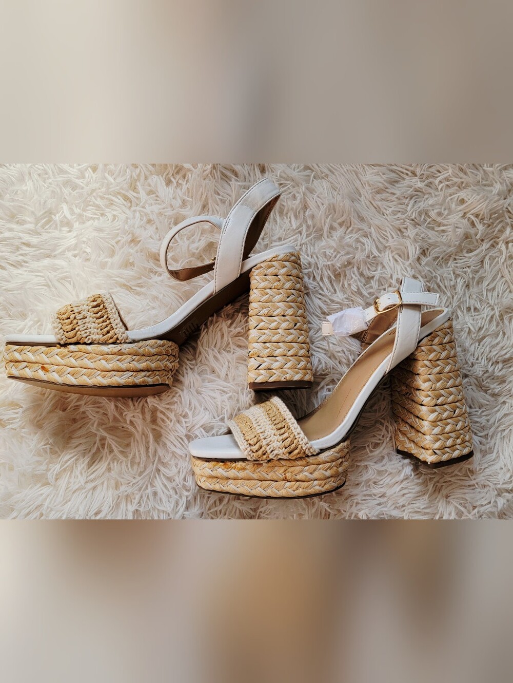 New NY&CO Braided Straw Strap White Ankle-Wrap Sandals